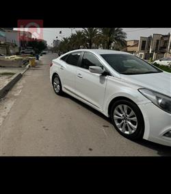 هيونداي أزيرا